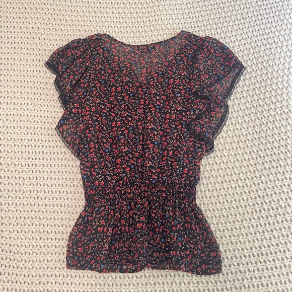 Ruffle Blouse NWOT - Picture 2 of 4